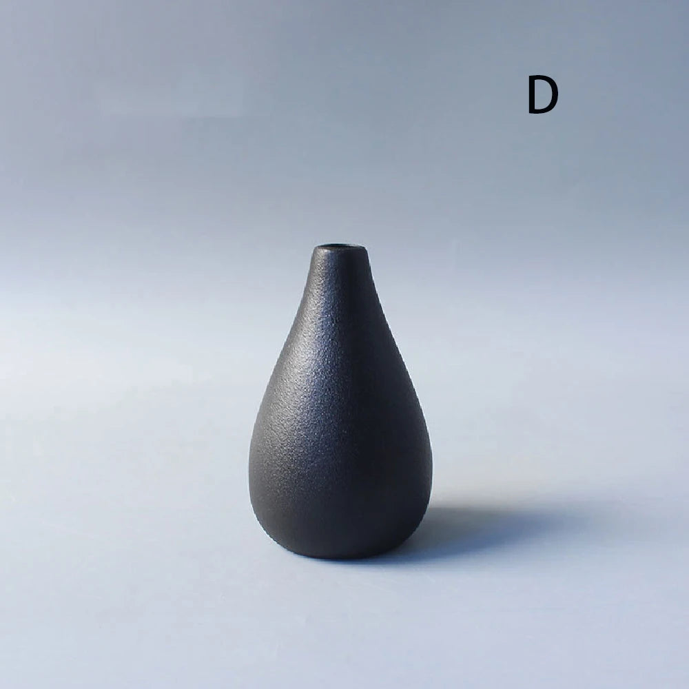 Ceramic small vase